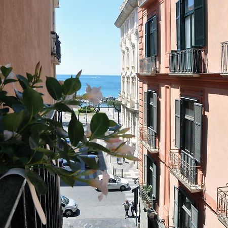 Capofortuna B&B Salerno Centro Экстерьер фото
